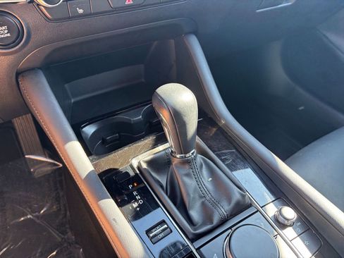 Used 2025 MAZDA MAZDA3 s image 43