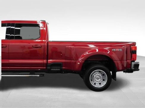 Used 2025 Ford F450 Lariat image 22