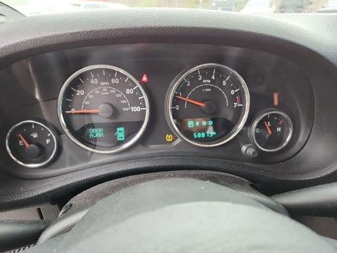 Certified 2017 Jeep Wrangler Unlimited Sport w/ Quick Order Package 24S image 9