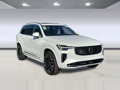 New 2026 Volvo XC90 T8 Plus w/ Protection Package image 7