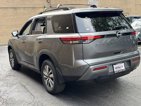 New 2026 Nissan Pathfinder SL AWD/4WD image 26
