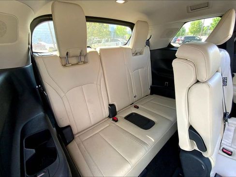 Used 2023 INFINITI QX60 Luxe image 18