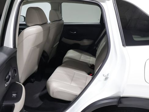 Used 2024 Honda HR-V EX-L image 18