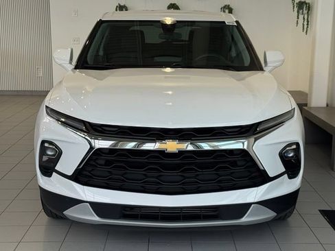 Used 2023 Chevrolet Blazer LT AWD/4WD image 39