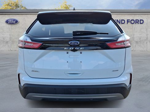 Used 2024 Ford Edge SEL w/ Convenience Package AWD/4WD image 5