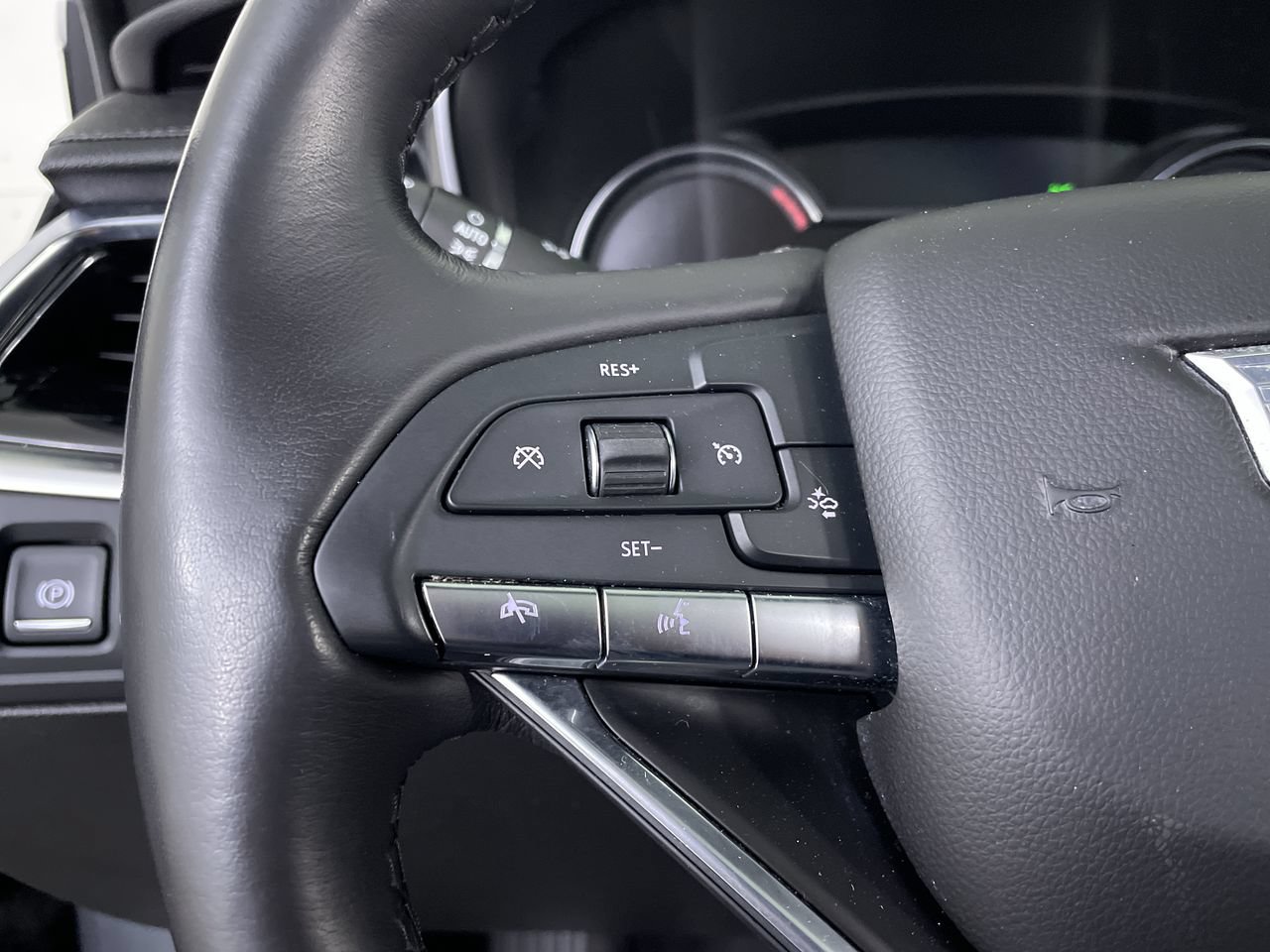Used 2021 Cadillac XT6 Luxury AWD/4WD image 27