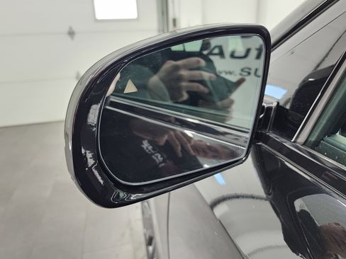 Used 2024 Jeep Wagoneer Launch Edition image 43