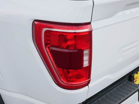 Certified 2021 Ford F150 XLT w/ Equipment Group 302A High AWD/4WD image 17