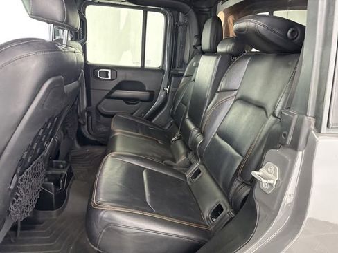 Used 2020 Jeep Gladiator Mojave w/ Trailer Tow Package image 34