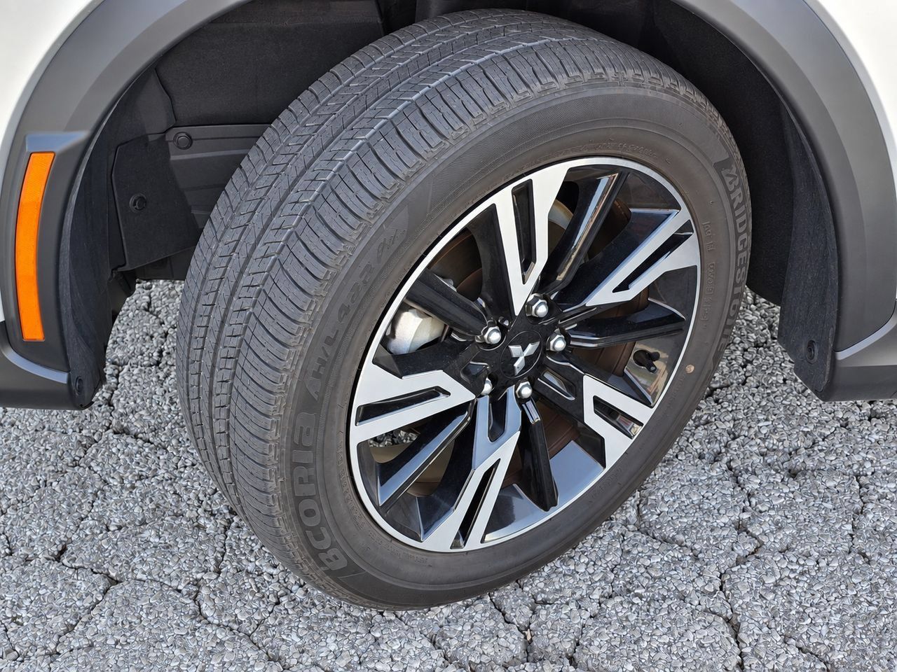 Used 2026 Mitsubishi Eclipse Cross AWD image 11