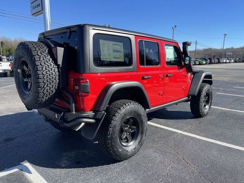 New 2024 Jeep Wrangler Unlimited Rubicon w/ Technology Group image 6