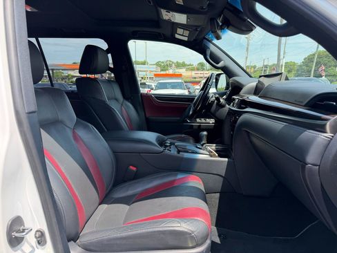 Used 2021 Lexus LX 570 4WD w/ Inspiration Series #2 image 24