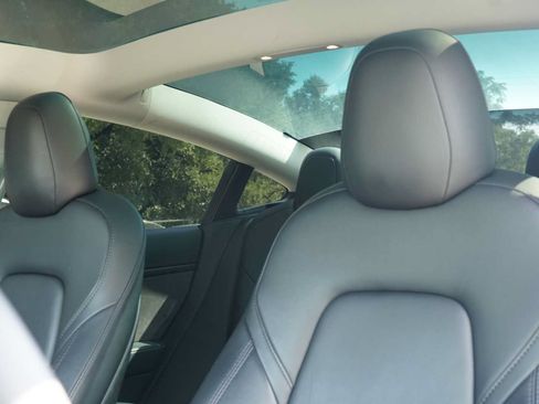 Used 2023 Tesla Model 3 Standard Range RWD image 10