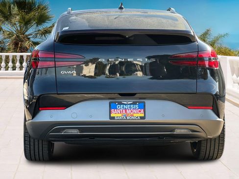Used 2023 Genesis GV60 Advanced image 6