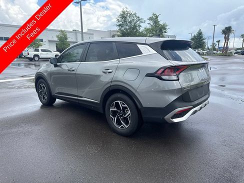 Used 2023 Kia Sportage LX FWD image 3