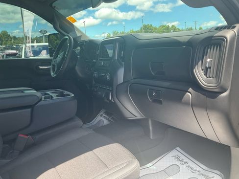 Used 2026 Chevrolet Silverado 2500 Custom w/ Custom Value Package AWD/4WD image 11
