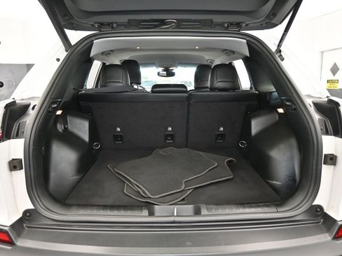 Used 2022 Jeep Cherokee Latitude Lux image 39