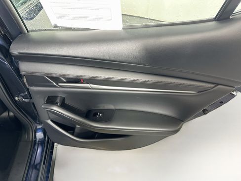 Used 2024 MAZDA MAZDA3 s FWD image 28