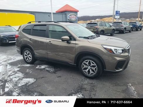 Used 2020 Subaru Forester Premium image 8