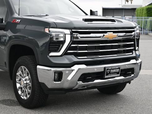 New 2026 Chevrolet Silverado 2500 LTZ w/ LTZ Plus Package image 9