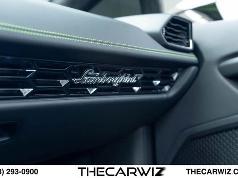 Used 2021 Lamborghini Huracan EVO RWD image 73