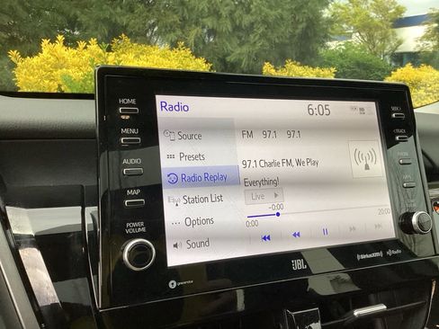 Used 2024 Toyota Camry XSE w/ Navigation Package image 15