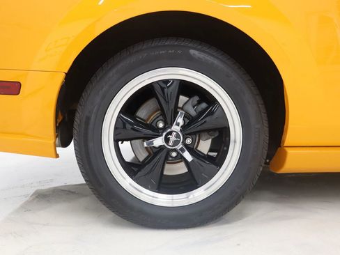 Used 2007 Ford Mustang GT Premium RWD image 10