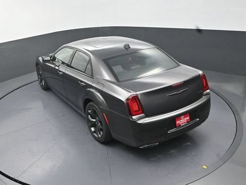 Used 2023 Chrysler 300 S RWD image 27