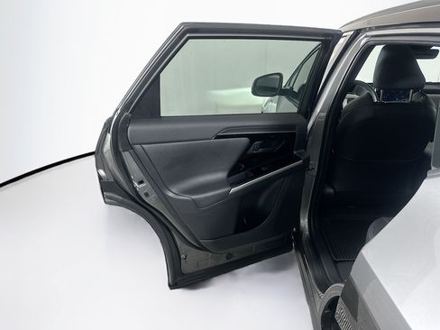 Used 2024 Toyota bZ4X FWD image 28