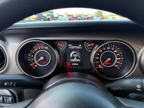 Used 2020 Jeep Wrangler Sport AWD/4WD image 19