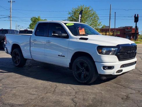Used 2021 RAM 1500 Big Horn AWD/4WD image 2