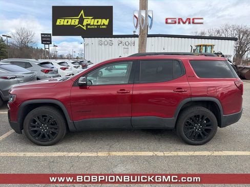 Used 2023 GMC Acadia SLE w/ Elevation Edition image 2