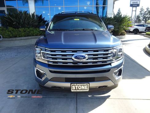 Used 2020 Ford Expedition Limited w/ Equipment Group 302A image 2