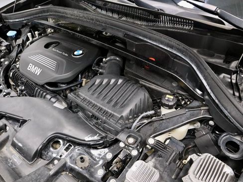 Used 2017 BMW X1 xDrive28i image 17