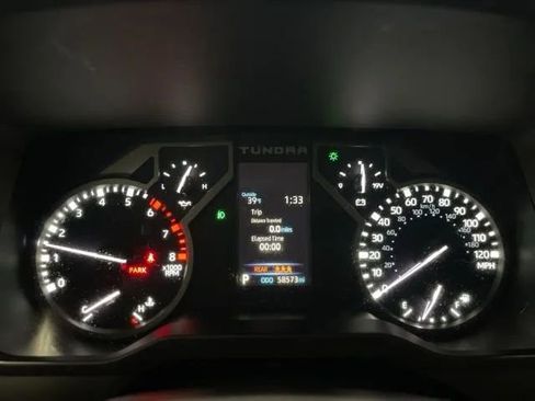 Used 2022 Toyota Tundra SR5 w/ SR5 Convenience Package image 14