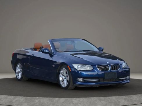Used 2013 BMW 328i Convertible image 5