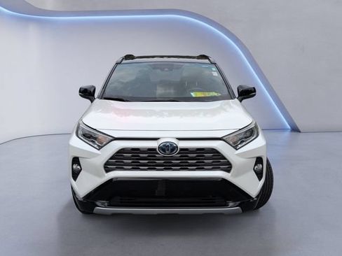 Used 2020 Toyota RAV4 XSE w/ XSE Grade Weather Package AWD/4WD image 12