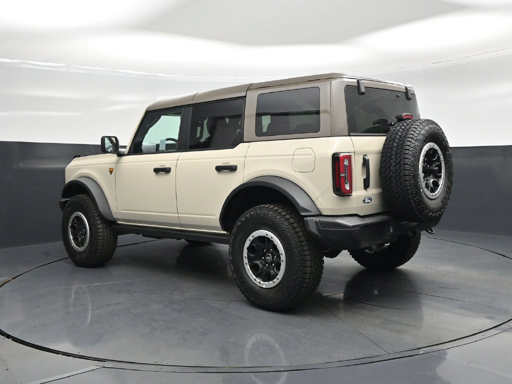 Used 2026 Ford Bronco Badlands AWD/4WD image 6