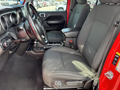 Used 2020 Jeep Gladiator Sport w/ Quick Order Package 24S image 10