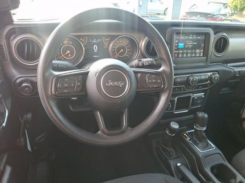 Used 2023 Jeep Wrangler Sport AWD/4WD image 11