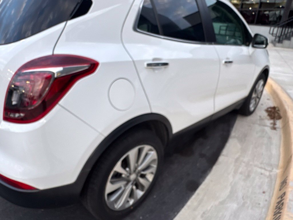 Used 2018 Buick Encore Preferred FWD image 4