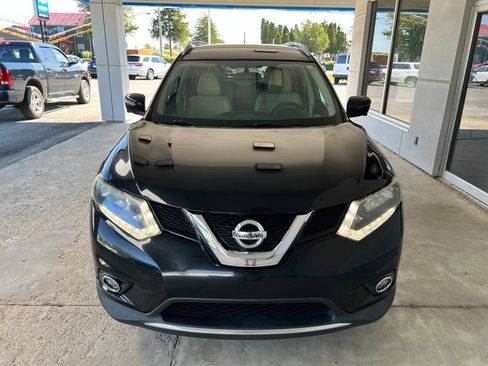 Used 2016 Nissan Rogue SL image 3