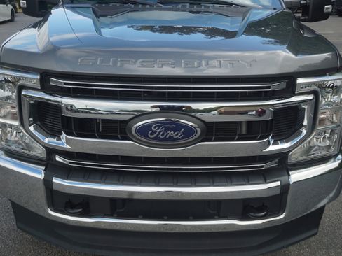 Used 2021 Ford F250 XLT image 12