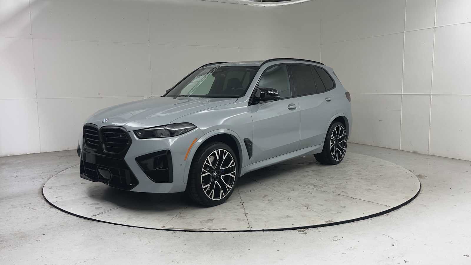 New 2026 BMW X5 M Competition w/ Executive Package AWD/4WD image 6