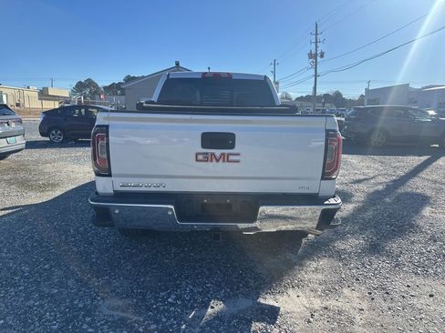 Used 2018 GMC Sierra 1500 SLT image 4
