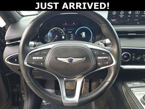 Used 2024 Genesis GV70 2.5T w/ Sport Prestige Package AWD/4WD image 15