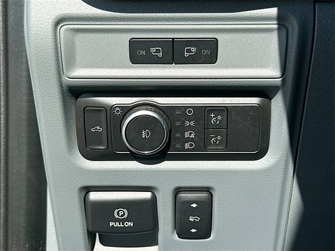 Used 2021 Ford F150 XLT w/ Equipment Group 301A Mid image 19