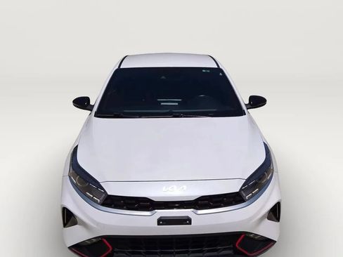 Used 2023 Kia Forte GT-Line FWD image 4