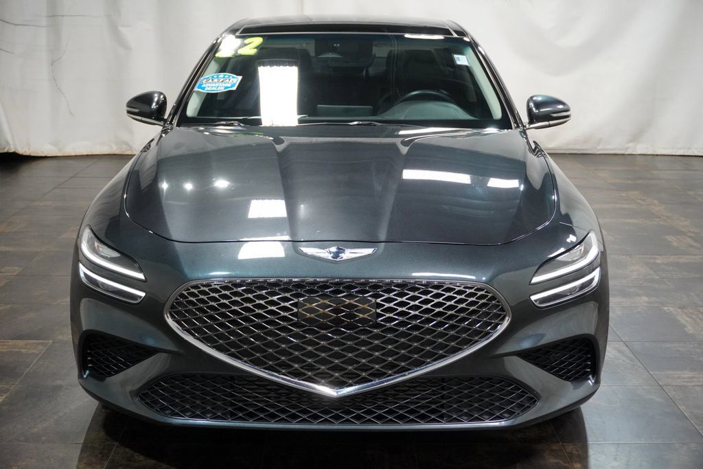 Used 2022 Genesis G70 2.0T w/ Prestige Package AWD/4WD image 10