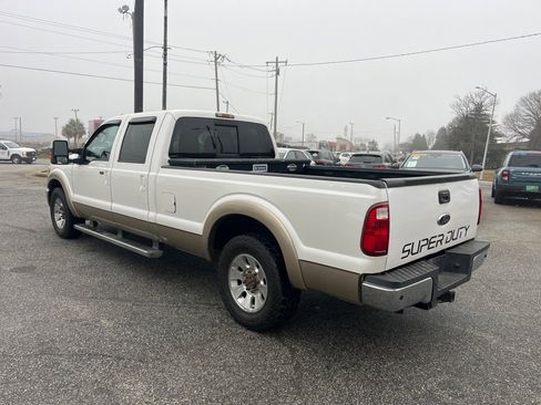 Used 2011 Ford F350 Lariat w/ Lariat Interior Pkg image 2